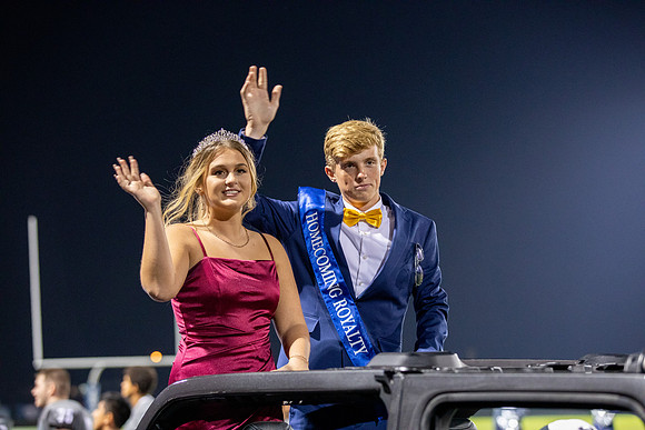 Homecoming-168
