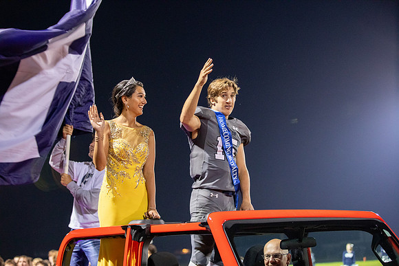 Homecoming-171